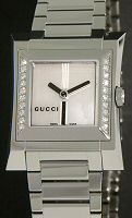 Gucci Watches YA111504