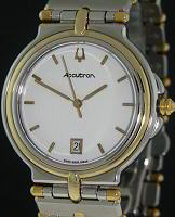 Pre-Owned ACCUTRON HYDE PARK