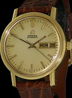 Pre-Owned OMEGA DOUBLE CALENDAR AUTOMATIC