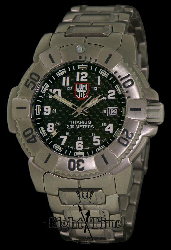 Evo Navy Seals Titanium Carbon a6602 - Luminox Us Navy Seal wrist