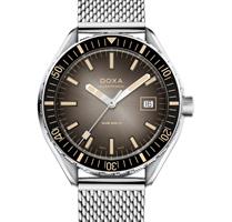 Doxa Watches 795.10.101B.10