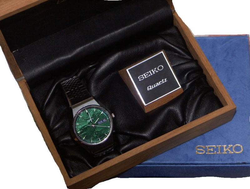 Seiko  Peacock Super Quartz 3883-7019 - Pre-Owned Mens Watches