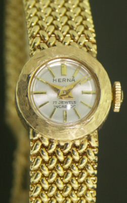 Herna 14kt Yellow Gold Watch 111-10870 - Pre-Owned Ladies 